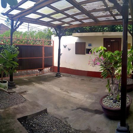 Villa Las Brisas Candi Dasa  Exterior photo